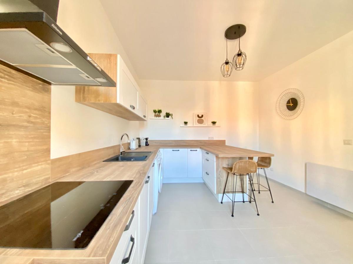 Montee Fleurie Apartment ม็องตง ภายนอก รูปภาพ